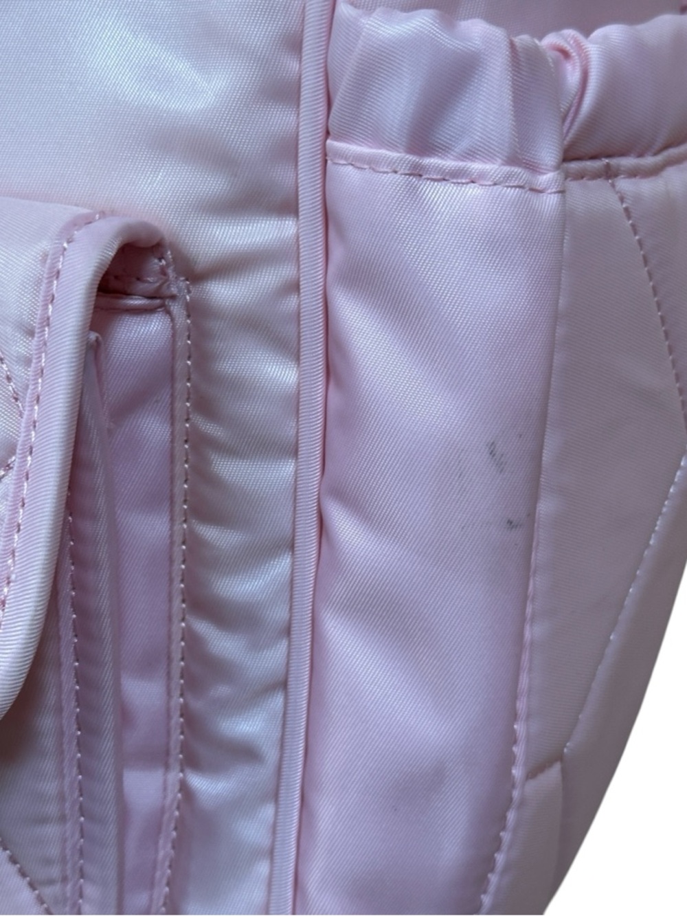 Medium Pink Lug Handbag Crossbody Bag - Picture 7 of 7